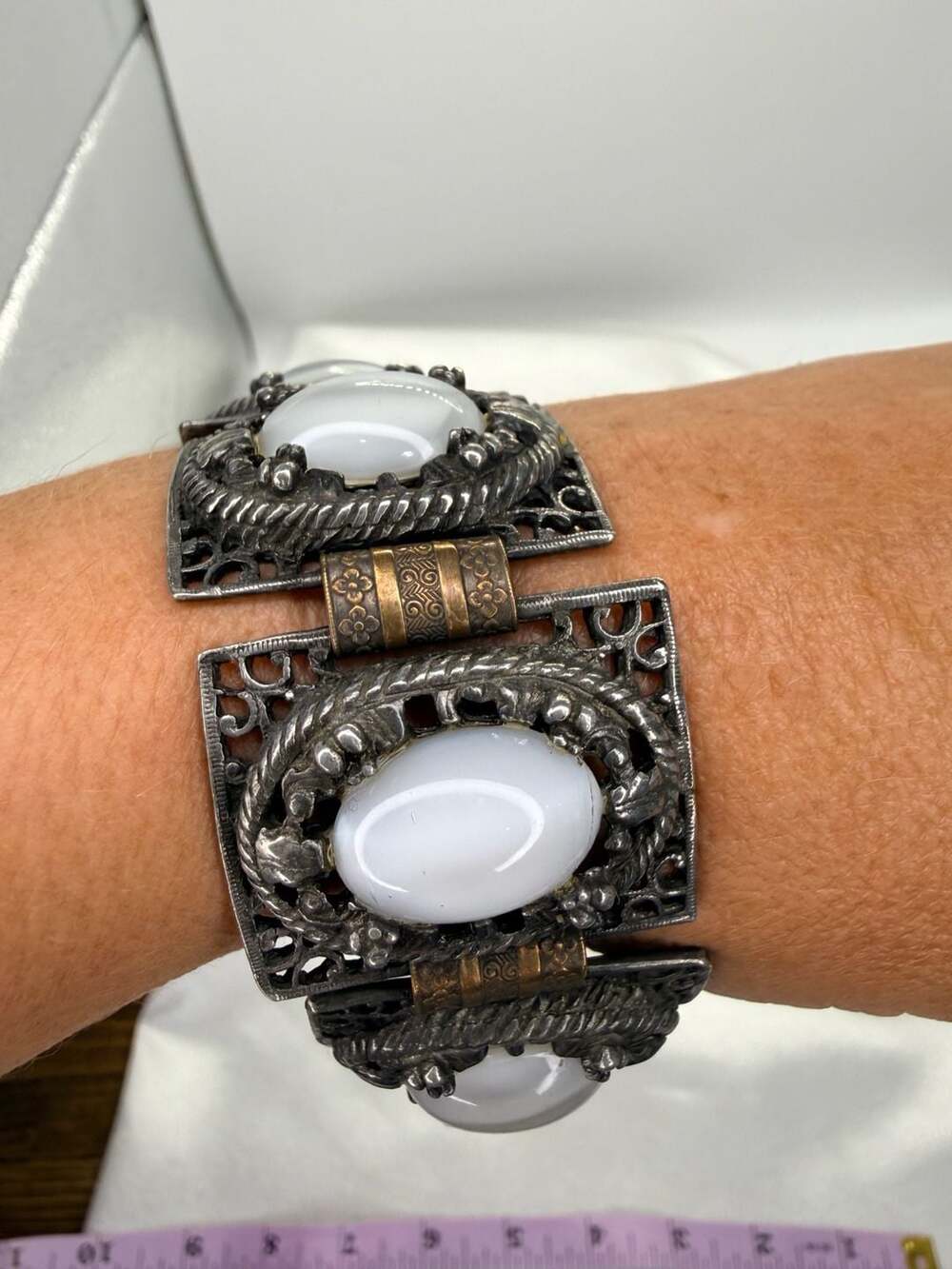 Vintage Bookchain Bracelet Size 7 Inch White Cabochon Filigree